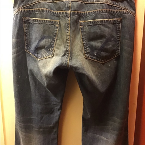 Jeans - Picture 2 of 3